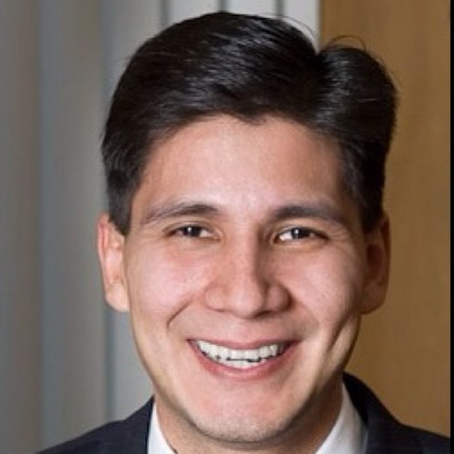 Public Affairs Consultant, UCLA Bruin, Downtown LA resident, Star Wars geek, sweet tooth, and movie and music junkie.