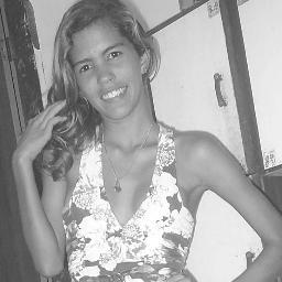 não sei dizer quem sou. Quer dizer, sei-o bem, mas não posso dizer.