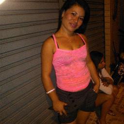 Sou a menina q quer te ver feliz......