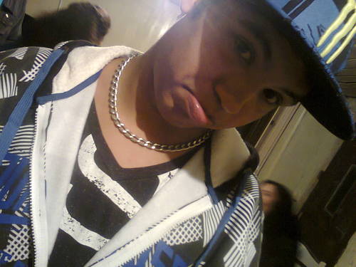 Boum, vim aki dizer que amo meu mano, e que ele é o melhor manoo do mundo, ele faz parte da minha vida 3 
bjão da Jhées sz sz TE AMO MANO sz sz