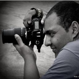 Fotografo, DJ, do Interior de São Paulo. Apaixonado por musica e pela fotografia.