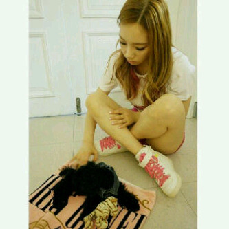 roleplayer of kim taeyeon girls' generation. 89 line. lets be friend with me. taeny w/ @Tiff_hwang009