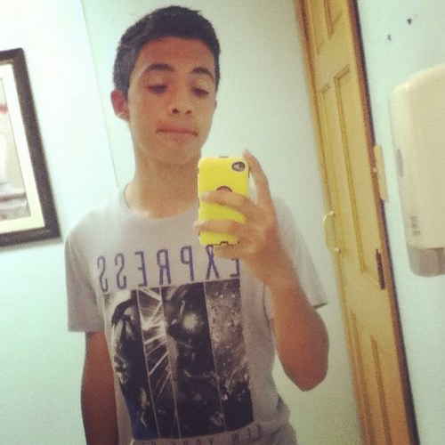 follow my new twitter!
@ahb_14