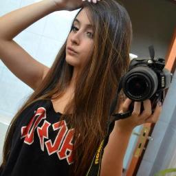 PARÁ! Teu sorriso me faz sorrir @maarinolasco. Oficializado por ela, dia 27/11/2012 *-* http://t.co/ljdoVp1j8j