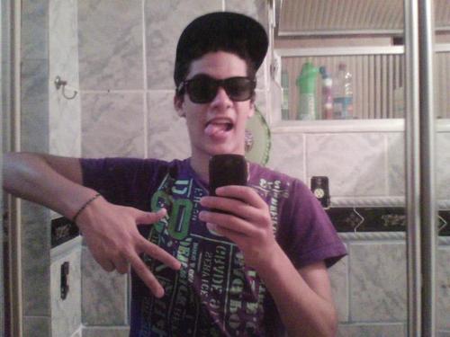 Ai ai vida !? Vamos là k' Mtto idiota aaan Sei la Veei segue que tu vai ver ^^ @porravlh_