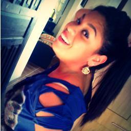 °°,  Pre-para     (8)                                           Mc Anitta