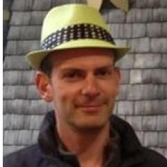 Senior data scientist. Science, maths, networks, data. Co-founder of @DatabeersDub. Views my own, RT not endorsements, etc.