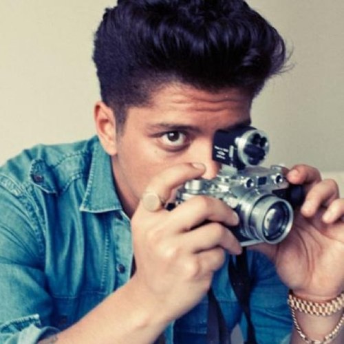 BMarsHooligan's profile picture. @JulianneDreamღ × French Hooligan × Folle incontestée de musique × Folle tout court ♥ Je follow back !