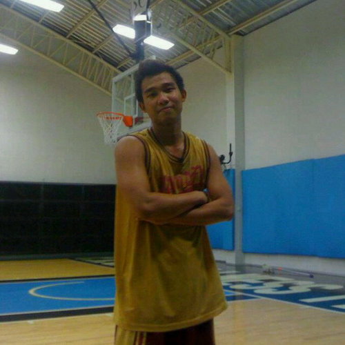 Makulit,cute,,basketball varsity player..