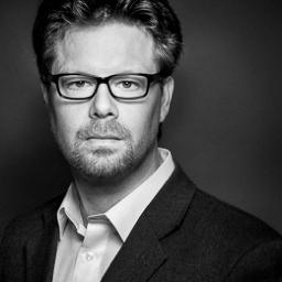 carlo_schuller's profile picture. Swiss based Fashion- and People Photographer