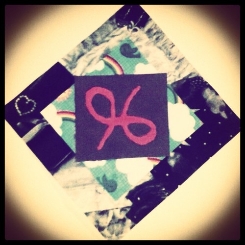 Letib_Artist's profile picture. I'm an artist.. I enjoy photography, sketching, fashion, design, painting, baking, and all around creating.