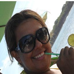 Bruna_Juliany's profile picture. Empresária, Enfermeira, Mãe de duas princesas que amo muito. Casada com David Reis meu eterno amor.