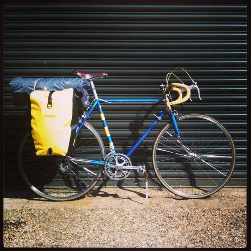Retailer, Cyclist & Photographer addicted to espresso. Outside is Free - Sign Me Up