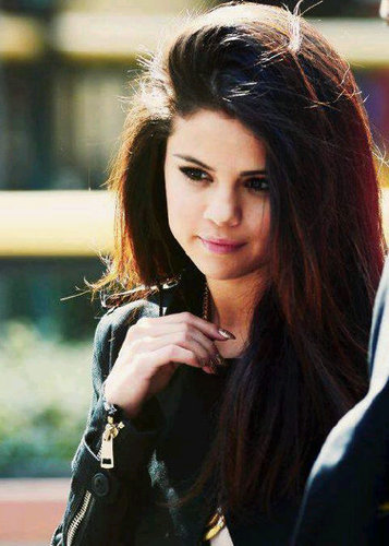 Verified by @TheBritishEnt | #BeliebsFams #CeganFams