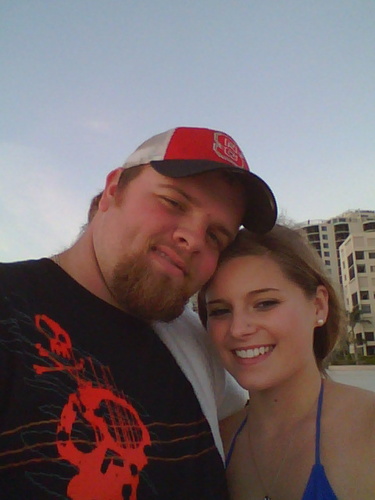 farmboy17's profile picture. 