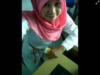 I ♥ mom & ded|| ♥ vina|| I'am muslim|| I'am Modeling || you follow me just mention :D:* follback vi Чα̮,,,,  :D