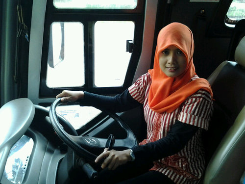 Sayangilah jantung Anda... :)