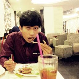 Ini Twitter baru aku Follow @X_Xbie, Followback mention :D