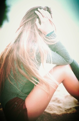 i have feelings i am still human. all i want is to be loved for myself and my talent..
--marilyn Monroe