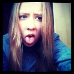 molly_weaver_'s profile picture. Hola! I'm Molly. My sister is megan from @MEGANandROB and love @Greg_district3 and @niallofficial and @real_liam_payne they're  sexxxaaaaaay!!!!!
