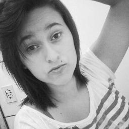 Se meus olhos mostrassem a minha alma , todos , ao me verem chorariam comigo ♪♪