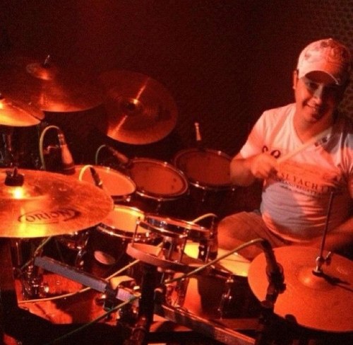 Batera da banda Forró do Nosso Jeito ...!!!

Deus sabe o que faz...!!!