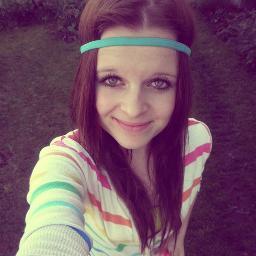Hi all,  I love 1D!!  we want  1D in Czech republic !!! xoxo Niall :3