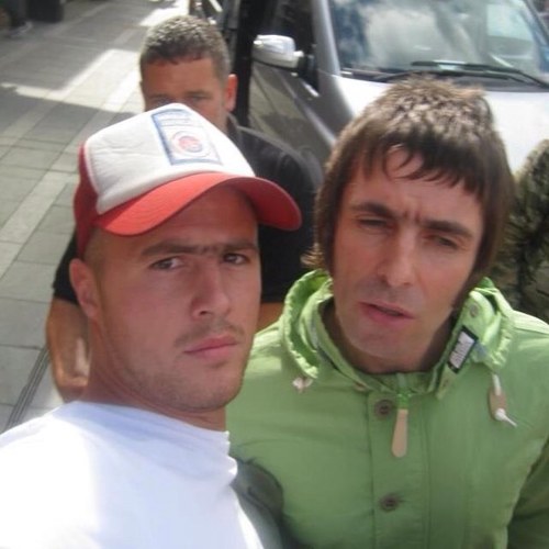 music, football, and trainers which are oasis England and adidas 🇬🇧///