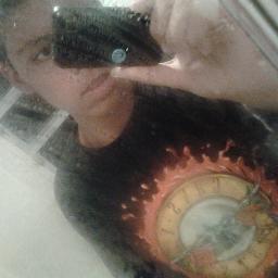 Irmão do @_Fooda_see e do @_Danieeeel__ :)