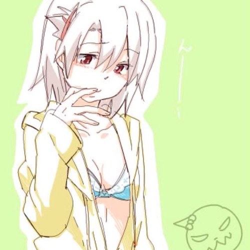 ThatEvansGirl26's profile picture. I hope todays cool. A cool girl like me should always have cool days. Where's Maka? *looks around* #Single