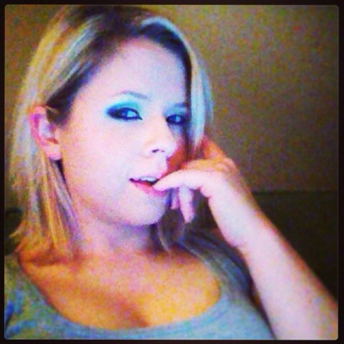 Becky_Helton's profile picture. Adorable, very small ninja, blogger, crossfit enthusiast and friend. Loved and adored by all. Also, really humble.