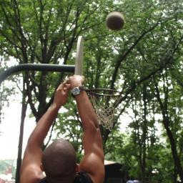 lewiskg222's profile picture. 