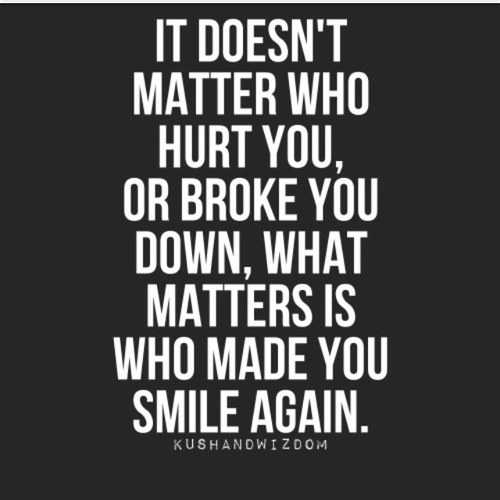 justsmplgrl's profile picture. 