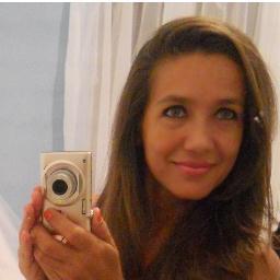 gleicelovely's profile picture. 