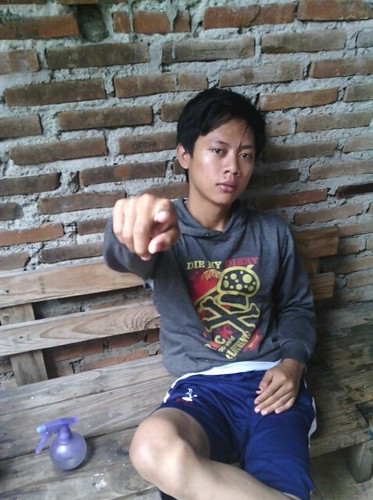 DimatamuSonny's profile picture. 