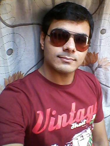 i m very emotional n sensitive person...oh ya n handsome too okey buddies.
