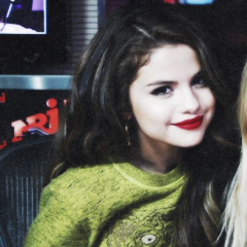 notselgmz's profile picture. j d bie b erf al se