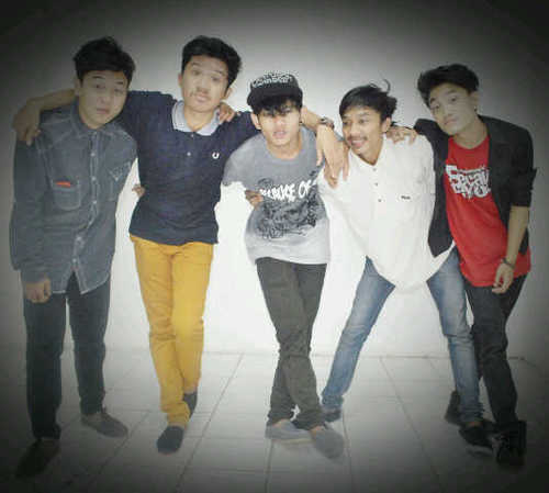 Because of You We stand date 23 oct 2011| Indie Rock | CP:089652100442