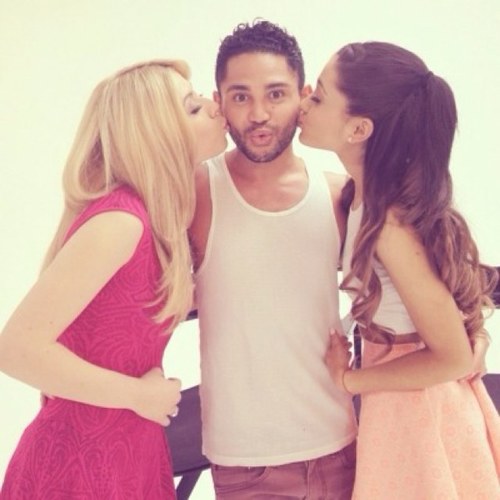 Official Cat Valentine twitter page. Rare Sam&Cat photos, news and videos. Uploading requested news and photos too.