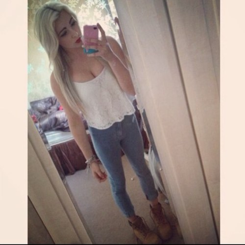 using ither account @kateselfxo