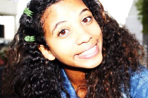 Follow me pleaaase † La vie n'attends personne. C'est marche ou crève. Ferme les yeux et le monde deviendra ce que tu veux . ♥ #TeamMadagascar #TeamFrance