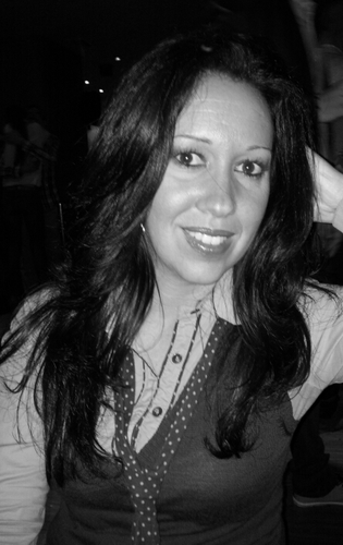 administrativo y consultora de belleza independiente