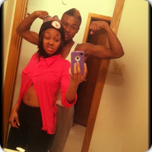 this be the one n only lil meechie, keeping it 100 whet my baby @_21Diamonds.. I love ha to death  | follow her and she'll follow back