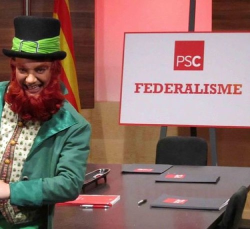 Assessor de Pere Navarro, el que diu ell ho penso jo. Ell no pensa. FEDERALISME