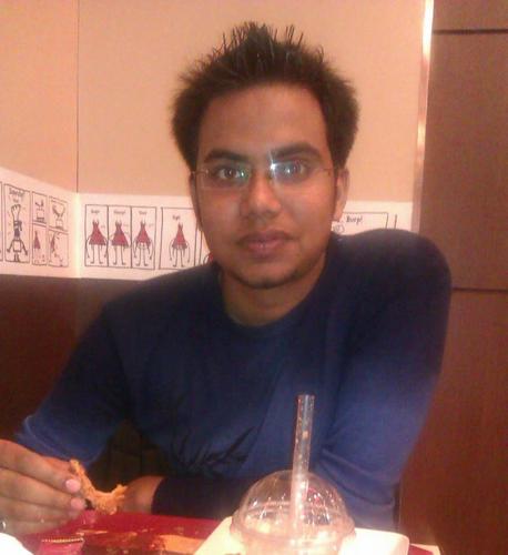 Programmer, I like Cricket and masti with friends...