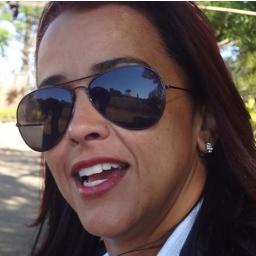 Viva o Hoje e o Resto Você Vive Conforme For Acontecendo !  All Rigths ? Segue? Sigo de Volta !