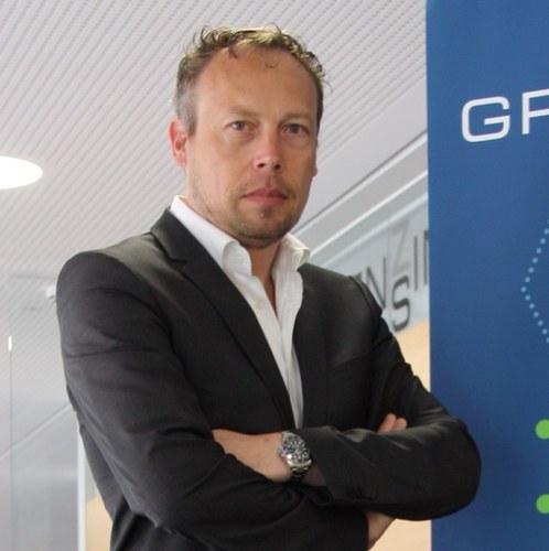 JPKompier's profile picture. Bedenken & doen vanuit passie & daadkracht. Verbinder met overwicht. Politicus en liefhebber van malaga-ijs en sushi. Tweets op pers. titel. RT≠E