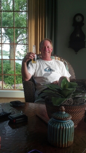 MikeKrumland's profile picture. golf geek, foodie, sports junkie, mixologist, life is good