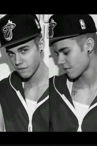 A girl who wants to live in the US or CANADA and loves.. justin bieber ♡ rihanna ♡ † BELIEVE follow me on instagram: @locaabelieber