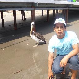 Hola nuevamente, regresé para quedarme.
Saludos para todos mis amigos y amigas, que tengan un buen día.